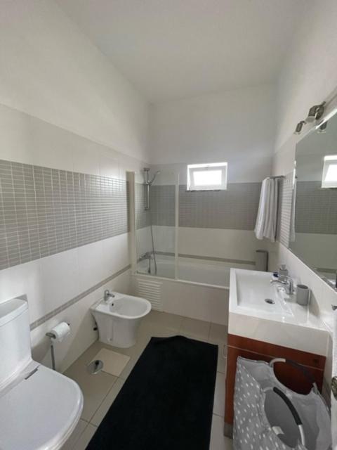 Apartamento LINHA D ÁGUA - ap Salema Exterior foto